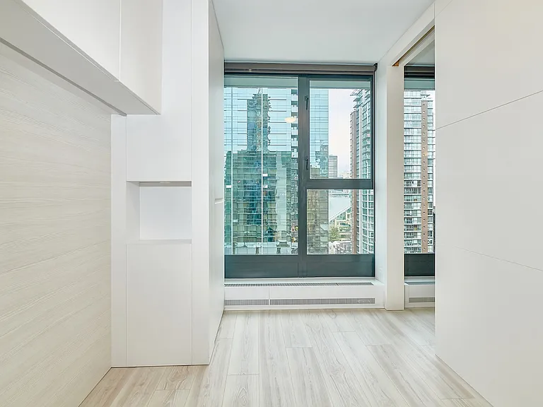 1133 Hornby St #1501 — Photo 10