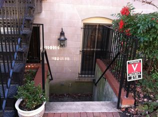 218 7th St NE APT B, Washington, DC 20002