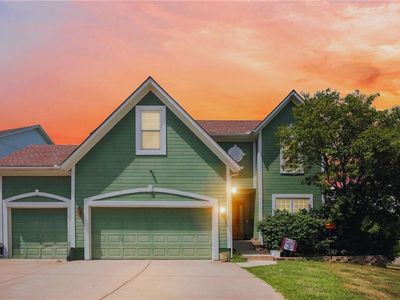 14510 W 138th Ter, Olathe, KS, 66062