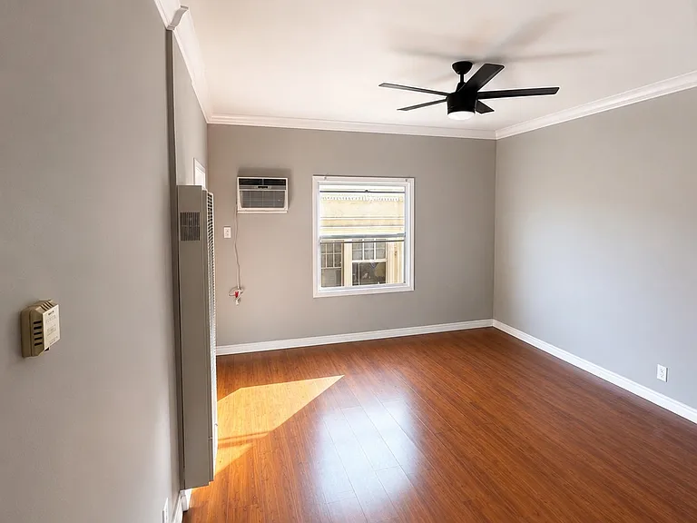 1414 N Hobart Blvd #14 — Photo 1