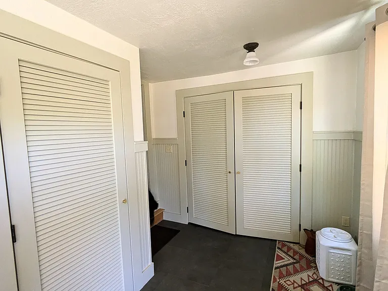 1149 SW Brockwood Ave — Photo 24
