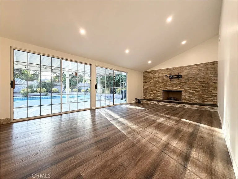8303 Natalie Ln — Photo 5