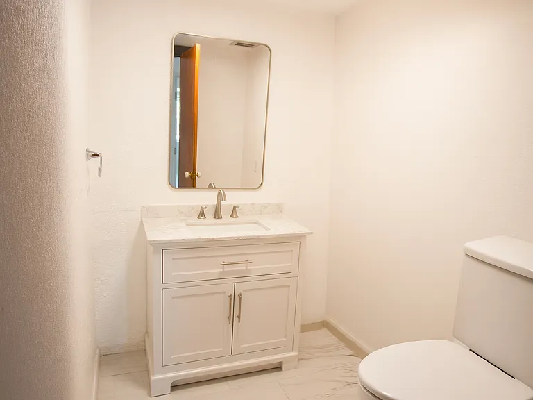 705 N Linda Vista Dr — Photo 28