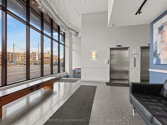 2nd image of 1 Victoria St S #1308