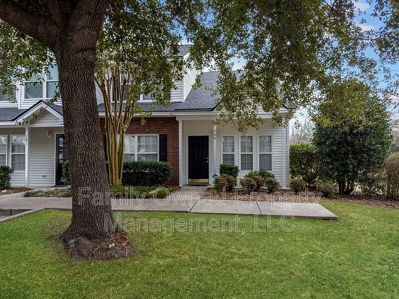1st image of 200 Pond Pine Trl