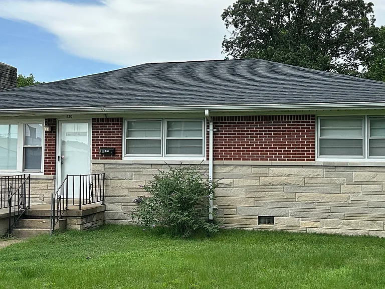630 Joe Clifton Dr — Photo 2