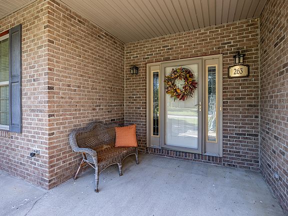 4th image of 263 Keith Dr