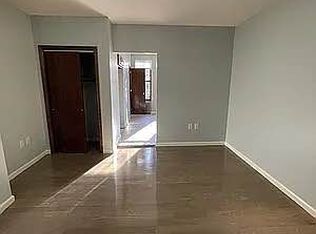 1856 Woodbine St APT 3L, Ridgewood, NY 11385
