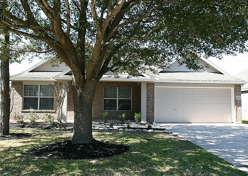 1st image of 7307 Crestbury Ln