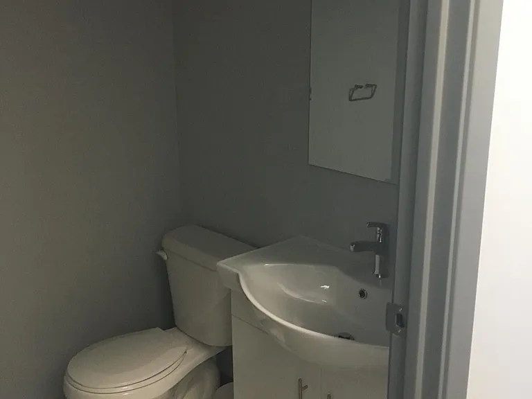 77 Leland St #208 — Photo 9