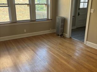 2540 E 78th St, Chicago, IL 60649