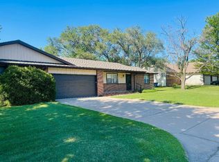 604 W 3rd St #446, Andover, KS 67002