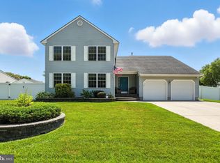 18 Arena St, Mantua, NJ 08051