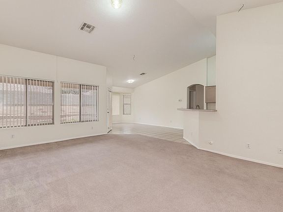 5th image of 1717 E Desert Ln