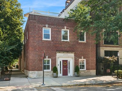 2859 N Southport Ave #A, Chicago, IL, 60657