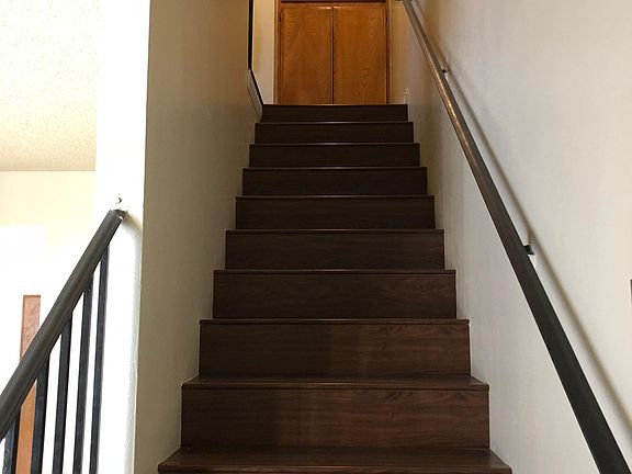 5th image of 13604 Ramona Blvd APT 1