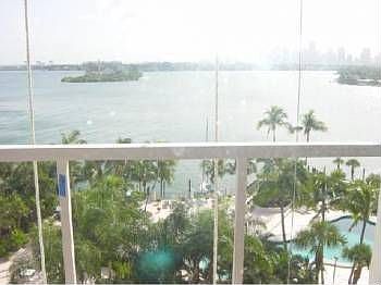 2nd image of 9 Island Ave APT 902