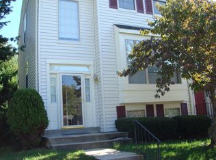 18400 Honeylocust Cir, Gaithersburg, MD 20879