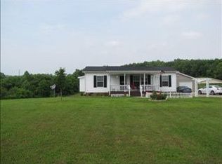 884 Robinhood Rd, CALLANDS, VA 24530