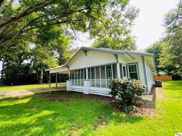 218 Broadway St, Mangham, LA 71259