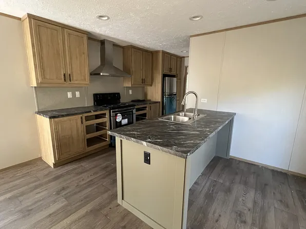 54205 Paulas Ct #54205, Callahan, FL 32011