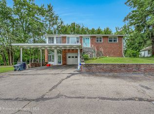 28 Breaker St, Old Forge, PA 18518