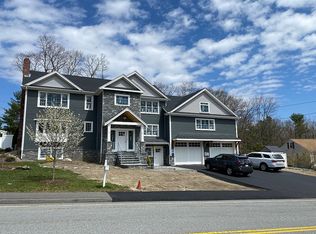 198 Winn St, Burlington, MA 01803