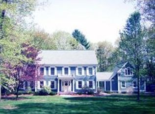 4 Alder St, Windham, NH 03087