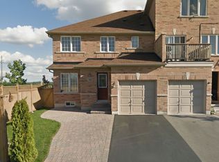 32 Old Oak Ln, Markham, ON L6B 0K8