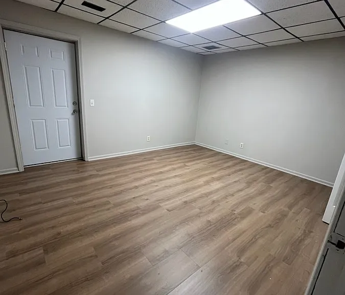 3353 Whitehall Rd — Photo 6