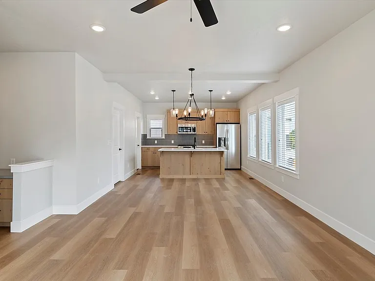 Bradbury Luxury Townhomes — Photo 47