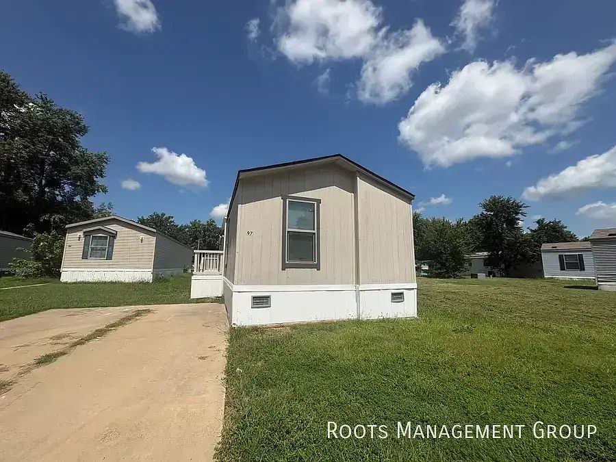 1st image of 200 Paradise Acres Rd #97