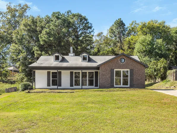 108 Lee Road 810, Phenix City, AL 36870