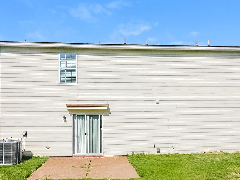 10087 Branley Oak Dr — Photo 16