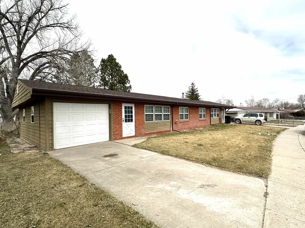 708 F St, Edgemont, SD 57735