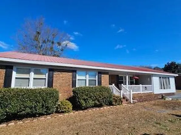 426 N Main Street, Broadway, NC 27505