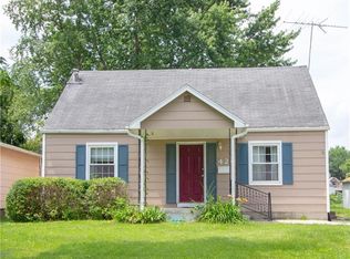 424 3rd St, West Des Moines, IA 50265