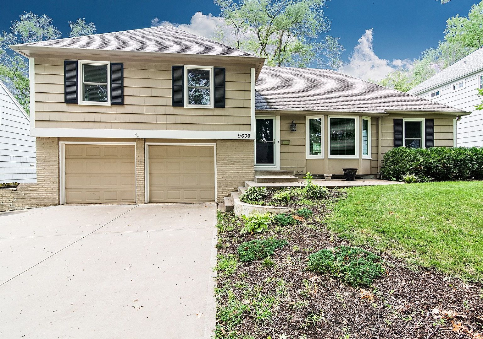 9606 Beverly Dr, Overland Park, KS 66207 Zillow