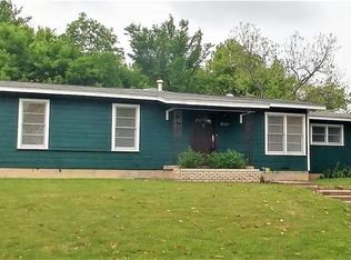 2513 Capri Dr, Fort Worth, TX 76114
