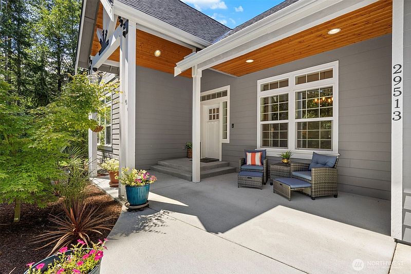 5th image of 29513 Parcells Road NE