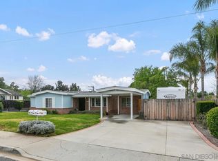 1064 Robertson Dr, Escondido, CA 92025