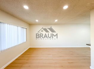 13115 Oxnard St APT 19, Van Nuys, CA 91401