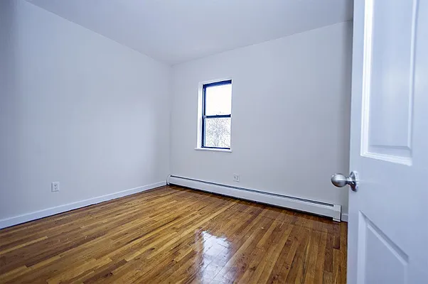 Rented by Lofts and Flats LLC | media 19