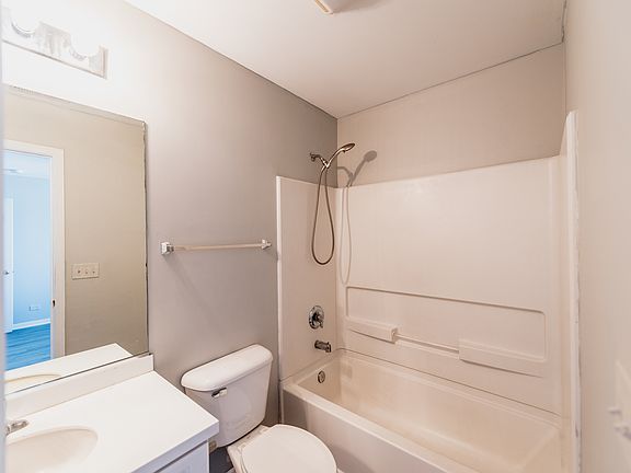 3rd image of 2174 Gallant Fox Cir