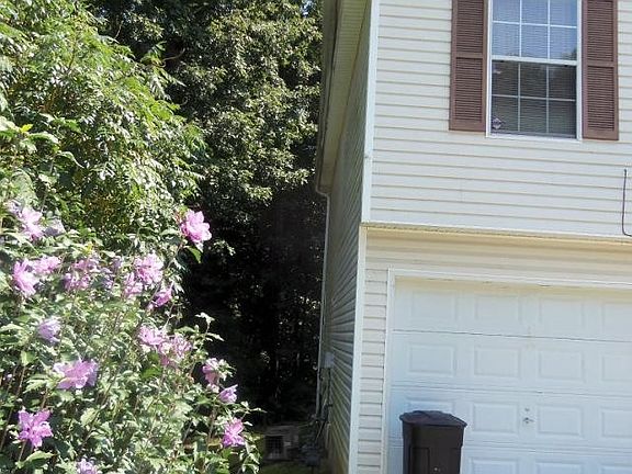 2nd image of 6652 Rebecca Lou Ln