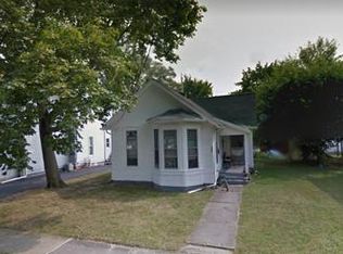 132 Ada Ave, Bowling Green, OH 43402
