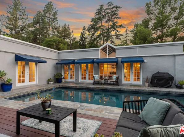 3564 Summerfield Dr, Sherman Oaks, CA 91423