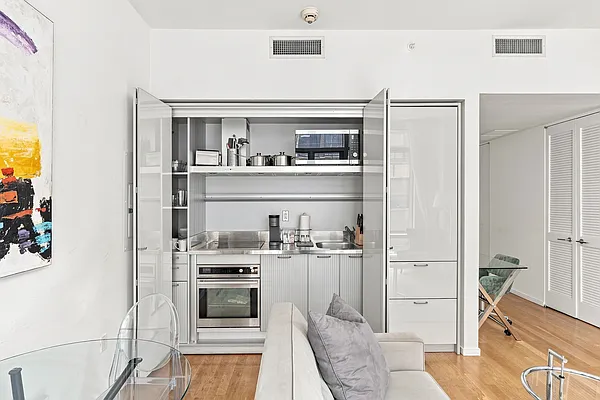 Kitchen, photo 1
