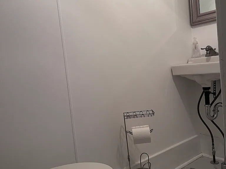 100 N Carlisle St #1 — Photo 8