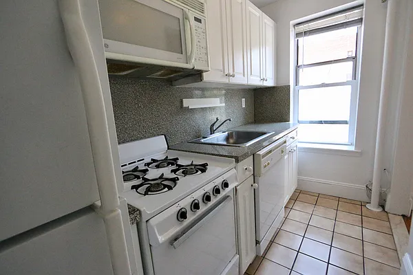 Rented by JM Preston Properties LLC | media 20